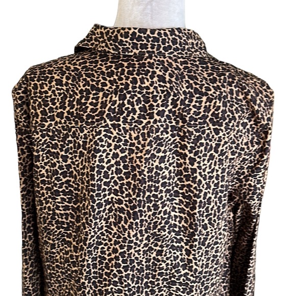 J. Crew Signature Fit Leopard Printed Button Up Shirt - XXL - Picture 7 of 14